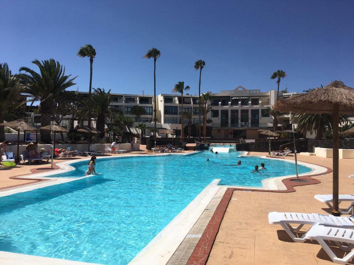 Luxury Estudio En Playa Roca A Primera Linea Del Mar Costa Teguise Kültér fotó
