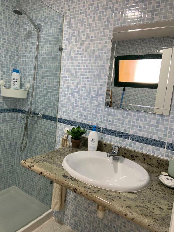 Luxury Estudio En Playa Roca A Primera Linea Del Mar Costa Teguise Kültér fotó